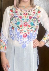 Johnny Was Embroidered Tunic size Small